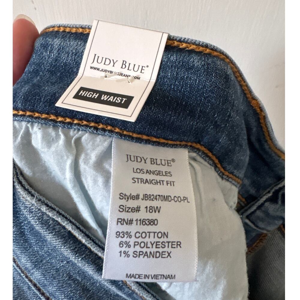 Judy Blue High Waist Straight Fit Distressed Wash Denim Jeans 18W NWT JB82470MD - Picture 6 of 6